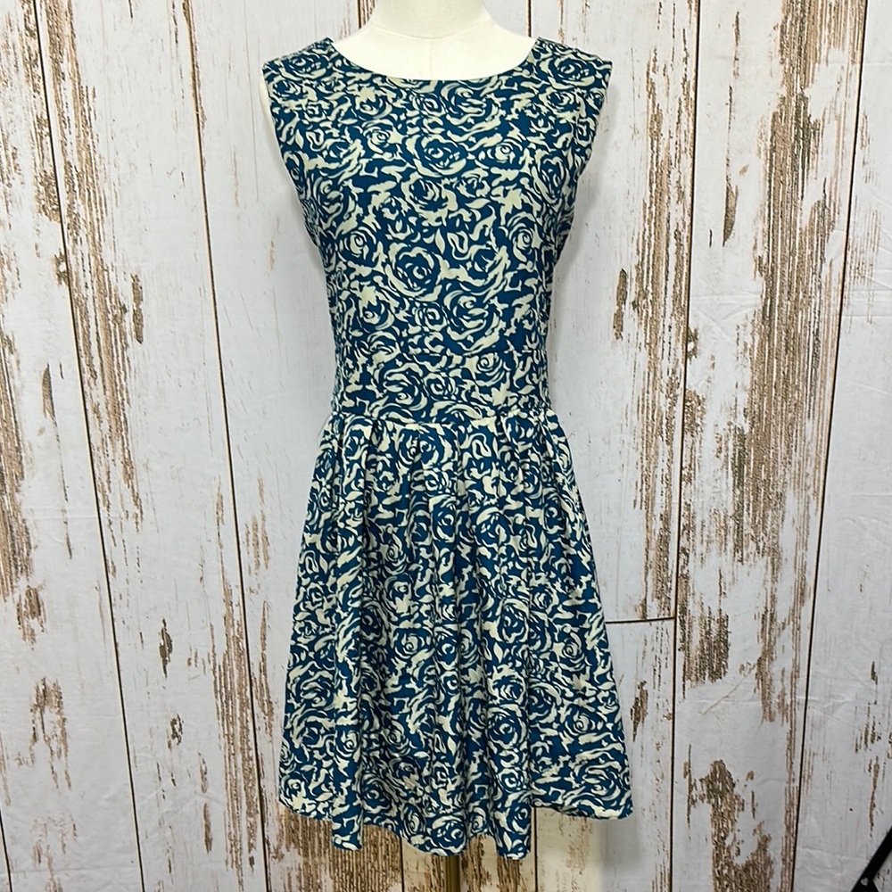Sleeveless Teal Floral Mini Dress